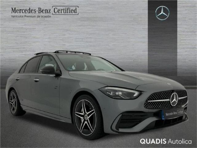 Usado Mercedes C220 AMG line 200 CV (147 kW) 2023 Cinza selenite