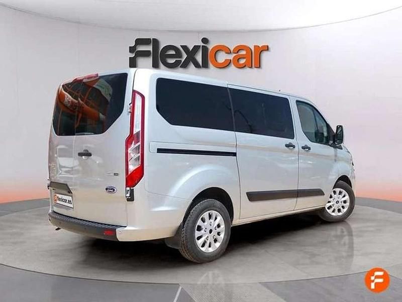 Usado Ford Transit Custom 131 CV (96 kW) 2021 Blanco Monovolumen