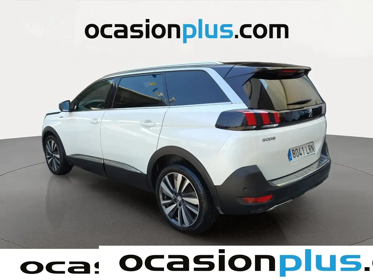 Usado Peugeot 5008 GT-line 131 CV (96 kW) 2021 Blanco SUV
