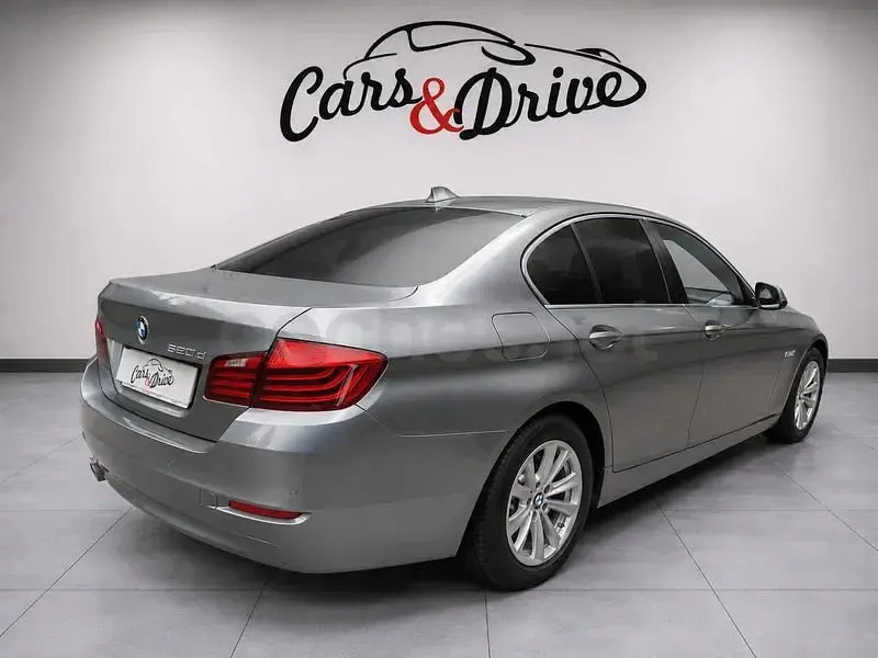 Używany BMW 520 Efficient Dynamics 190 KM (139 kW) 2017 Szary Sedan/Limuzyna