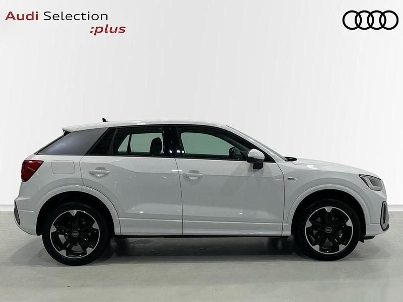 Usado Audi Q2 S-Line 150 CV (110 kW) 2022 Blanco SUV