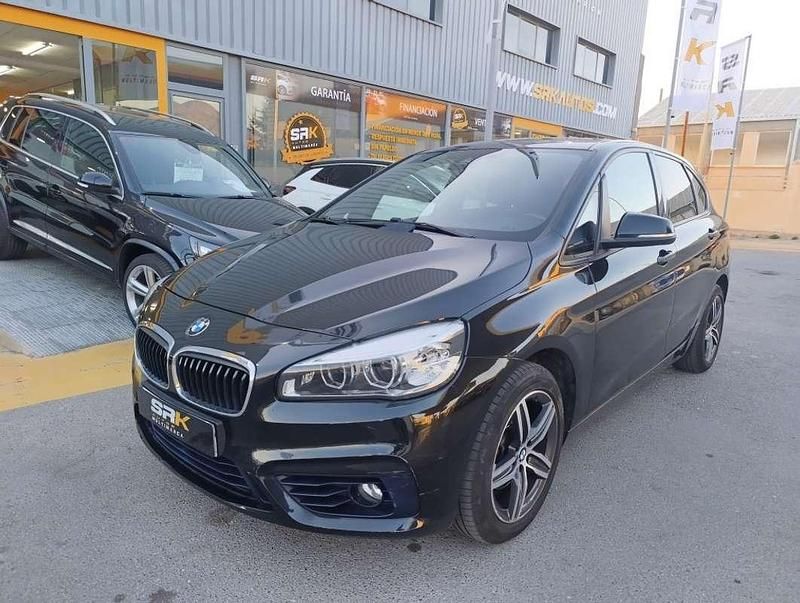 Usado BMW 218 Active Tourer Sport Line 150 CV (110 kW) 2015 Negro Monovolumen