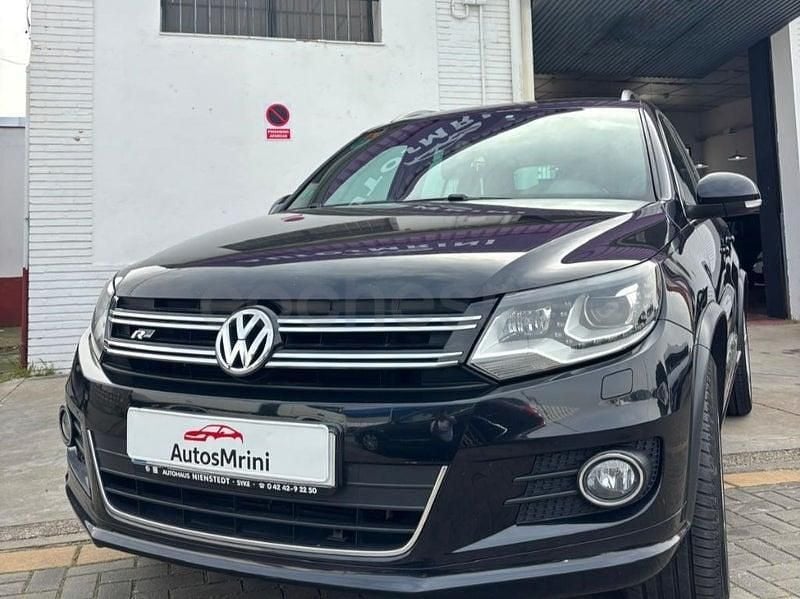 Usado VW Tiguan R-line 184 CV (135 kW) 2016 Negro SUV