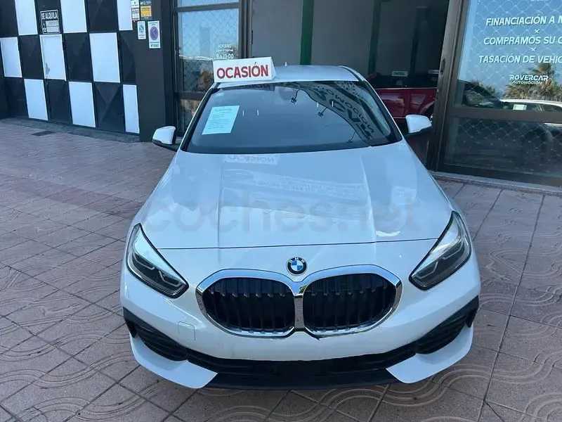 Usado BMW 118 140 CV (102 kW) 2020 Blanco Berlina