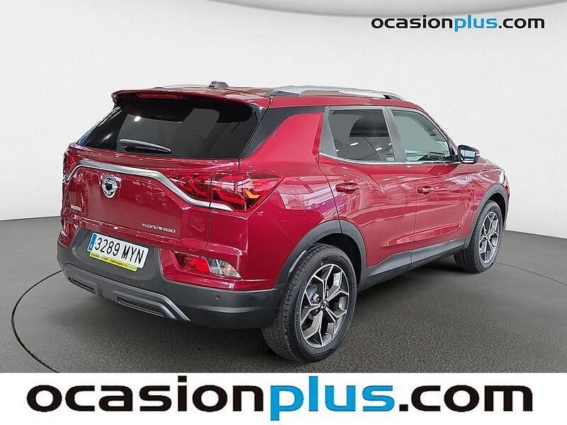 Usado Ssangyong (KGM) Korando 163 CV (119 kW) 2019 Rojo SUV