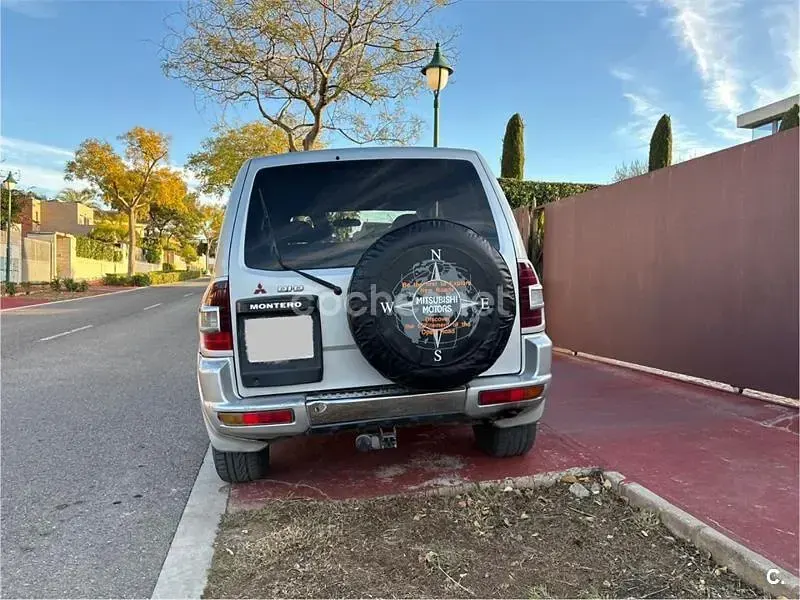 Usado Mitsubishi Montero 165 CV (121 kW) 2001 Blanco SUV