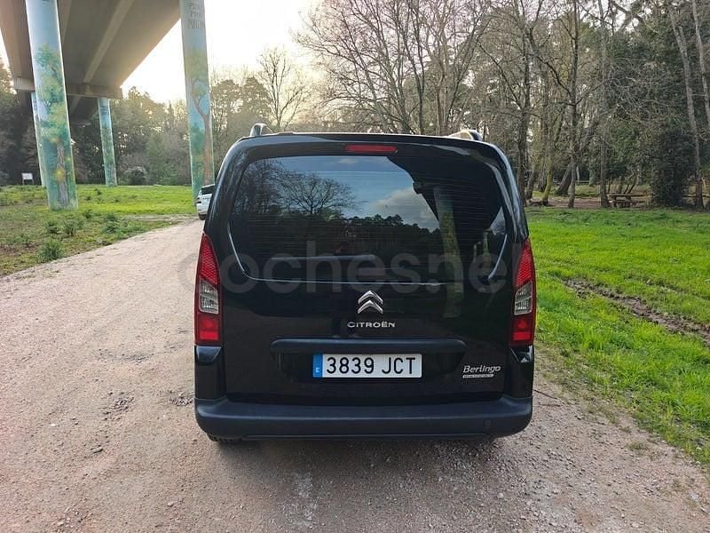 Usado Citroën Berlingo Feel 100 CV (73 kW) 2015 Negro Monovolumen