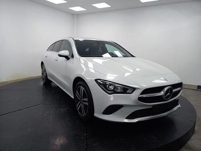 Usado Mercedes CLA250e Shooting Brake 218 CV (160 kW) 2021 Blanco Familiar