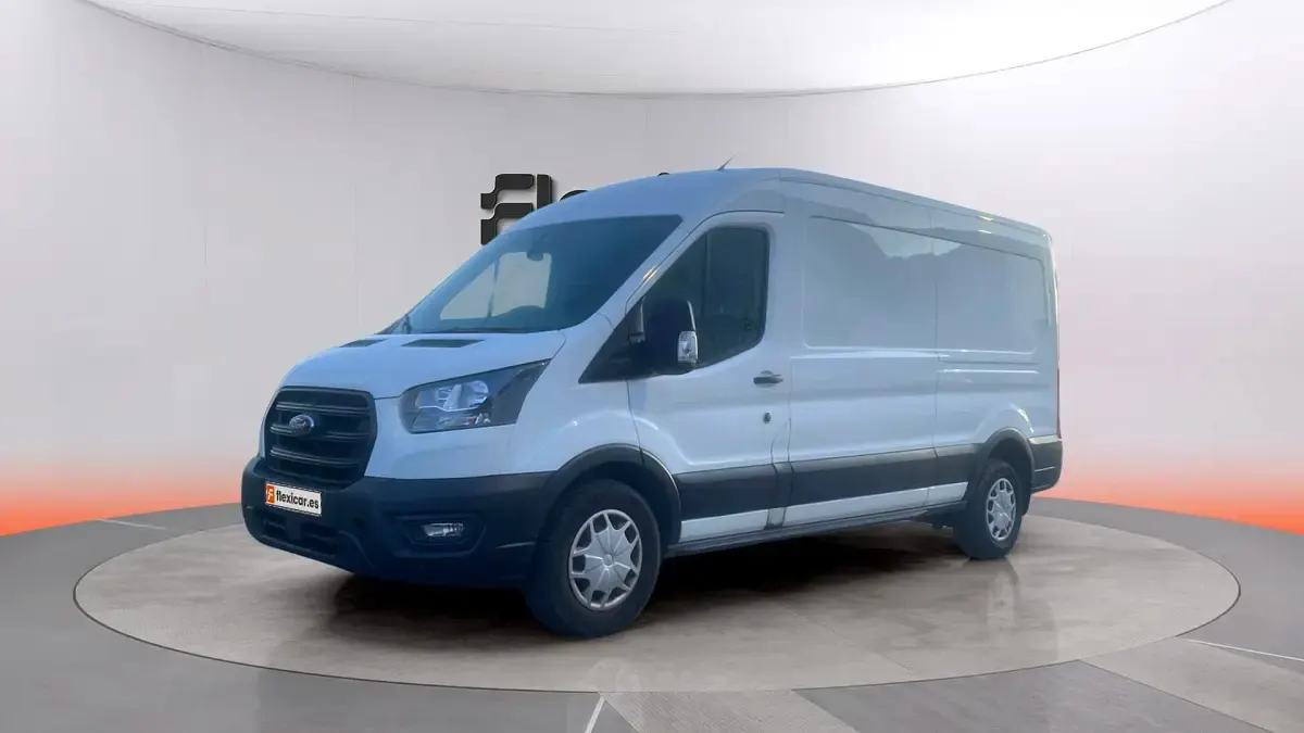 Usado Ford Transit Trend 131 CV (96 kW) 2023 Blanco Van