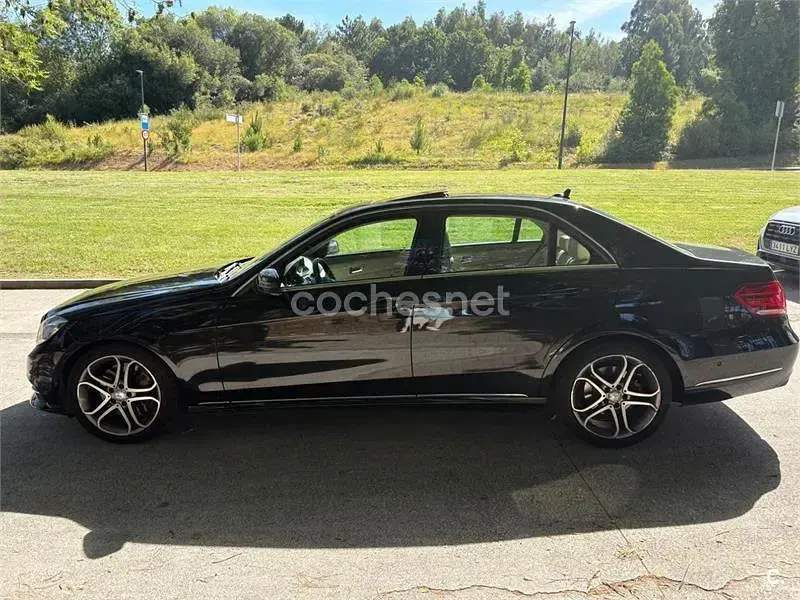 Usado Mercedes E350 Avantgarde 306 CV (225 kW) 2013 Negro Berlina