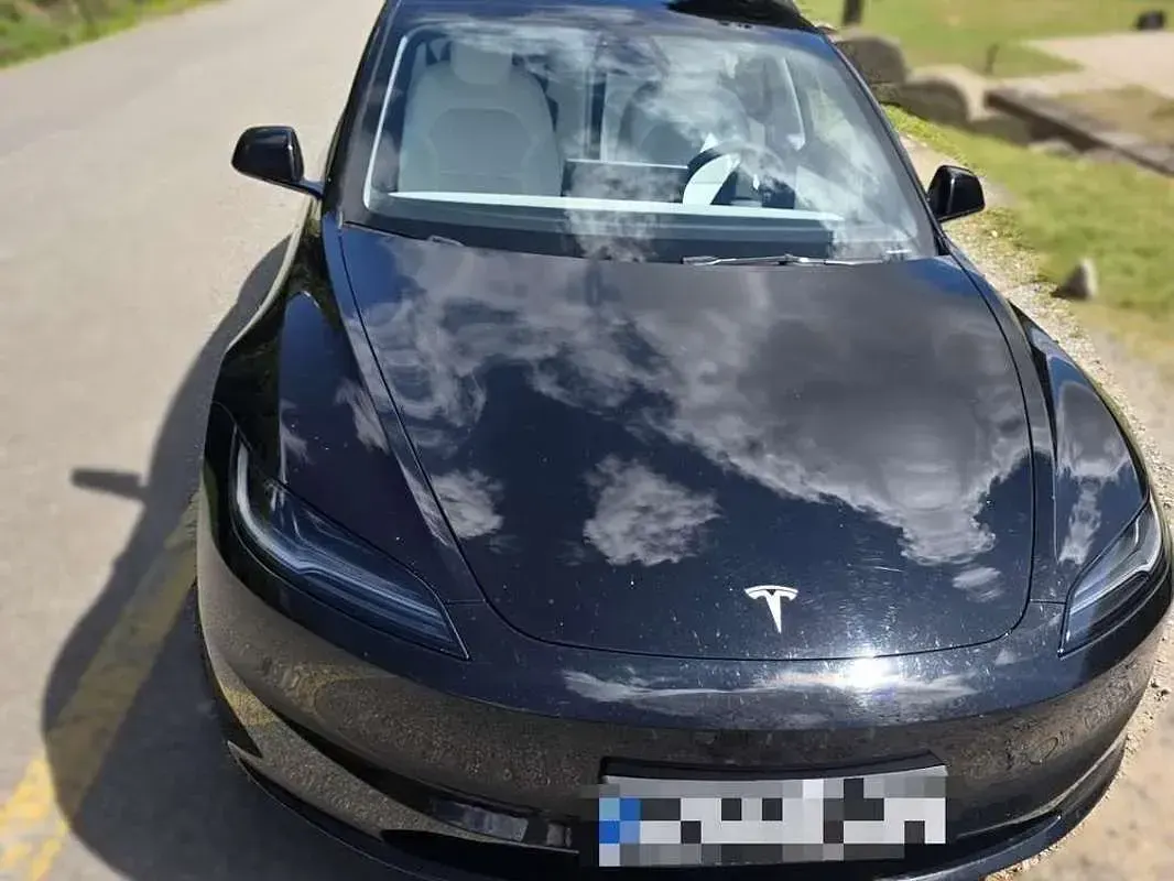 Usado Tesla Model 3 RWD 224 kW (305 CV) 2024 Negro Berlina