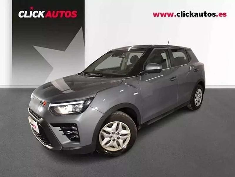Usado Ssangyong (KGM) Tivoli 135 CV (99 kW) 2024 Gris SUV