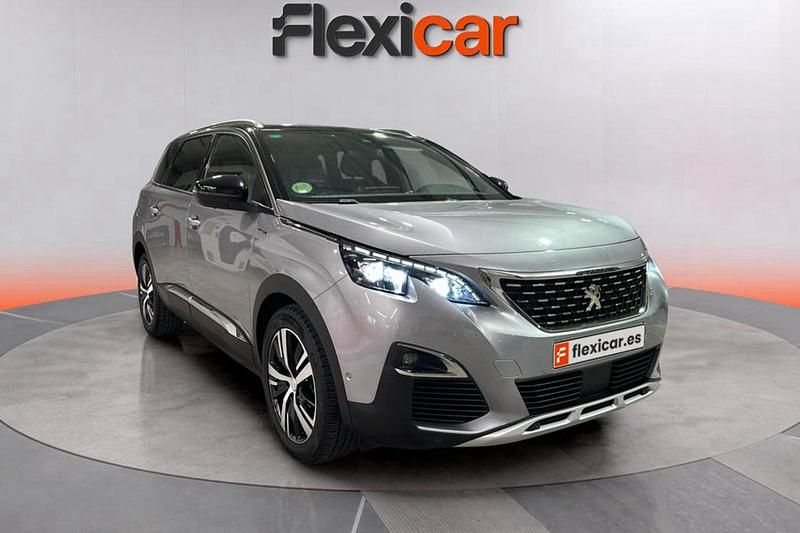Gris Usado 2019 Peugeot 5008 GT-line Monovolumen | 17.990 € (Buen precio) - Imagen 1/4