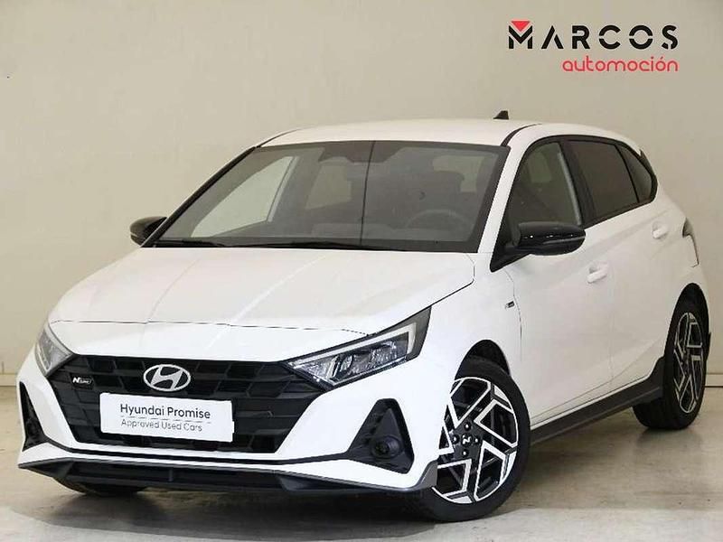 Blanco Usado 2024 Hyundai i20 N Line Utilitario | 16.500 € (Buen precio) - Imagen 1/4