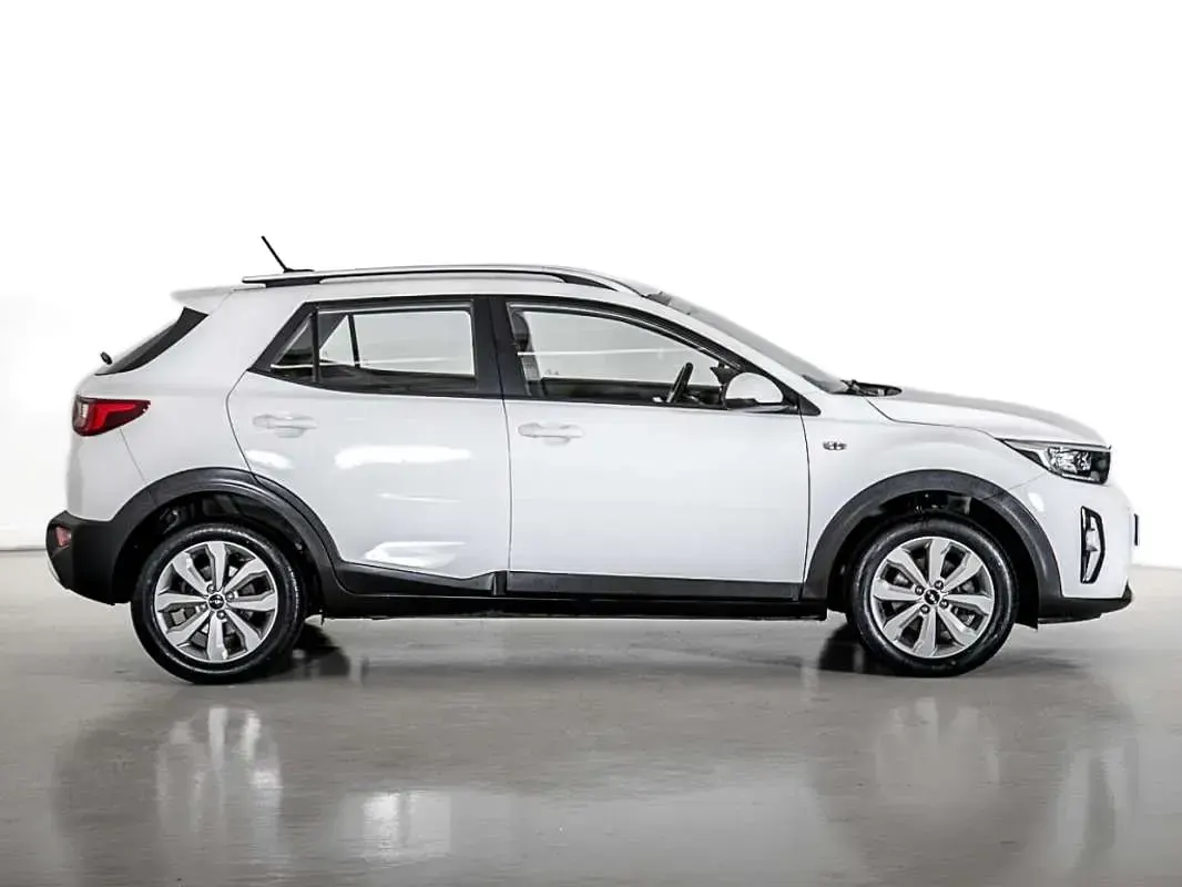 Begagnad Kia Stonic Plus 84 HK (61 kW) 2022 SUV
