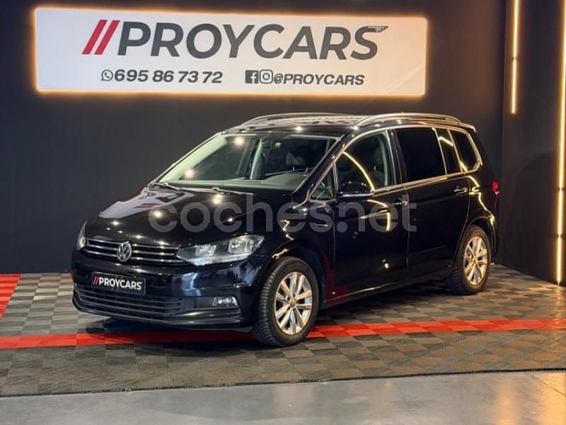 Negro Usado 2019 VW Touran Advance Monovolumen | 17.990 € (Buen precio) - Imagen 1/4