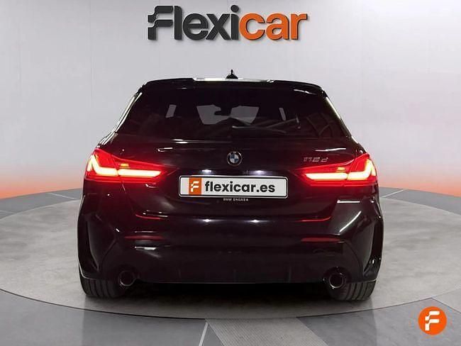Usado BMW 118 150 CV (110 kW) 2021 Negro Utilitario