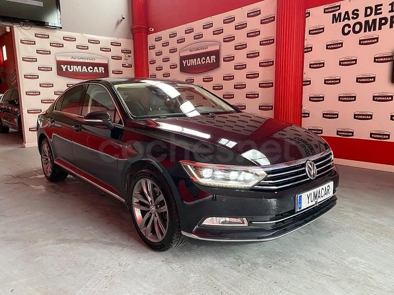 Usado VW Passat Sportline 150 CV (110 kW) 2018 Negro Berlina