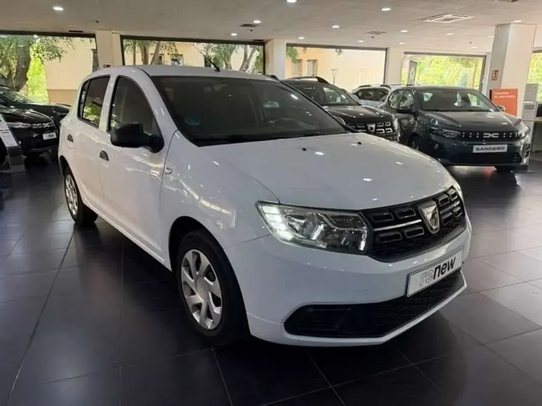 Usado Dacia Sandero Essentiel 90 CV (66 kW) 2018 Blanco Berlina