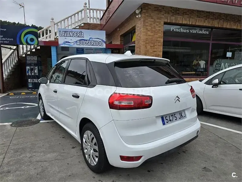 Usado Citroën C4 92 CV (67 kW) 2015 Blanco Berlina