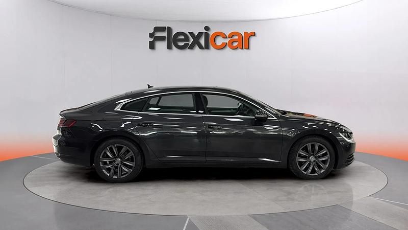 Usado VW Arteon 150 CV (110 kW) 2020 Gris Berlina