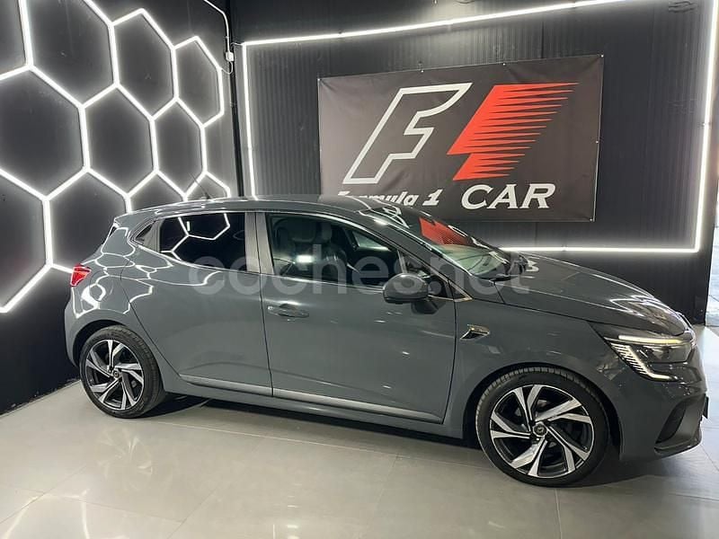 Gris / plata Usado 2020 Renault Clio V RS Line Berlina | 14.980 € (Un poco caro) - Imagen 1/4