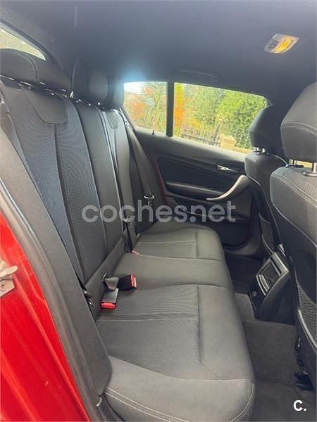 Usado BMW 120 190 CV (139 kW) 2019 Naranja Utilitario