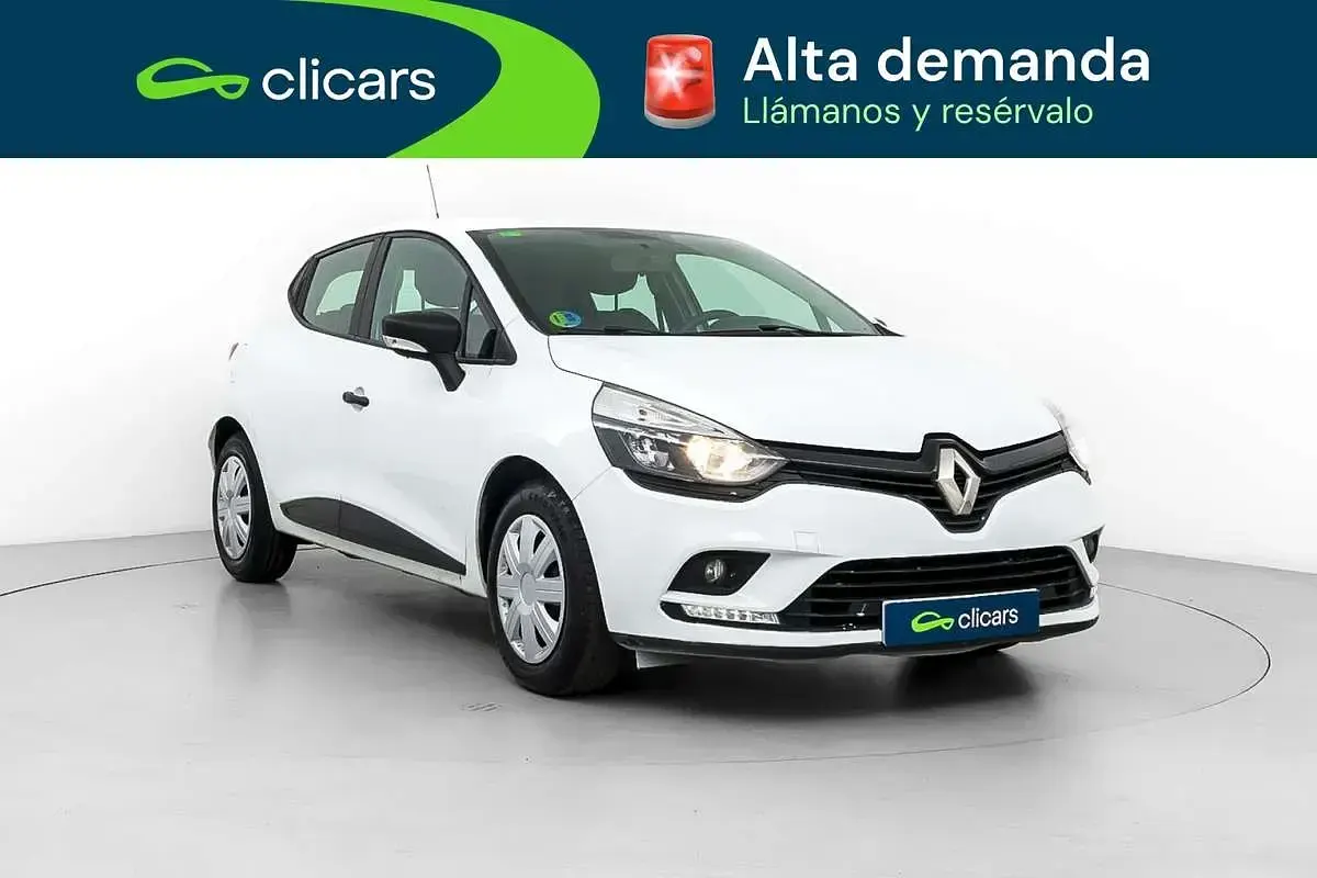 Begagnad Renault Clio IV Business 90 HK (66 kW) 2019 Vit Halvkombi