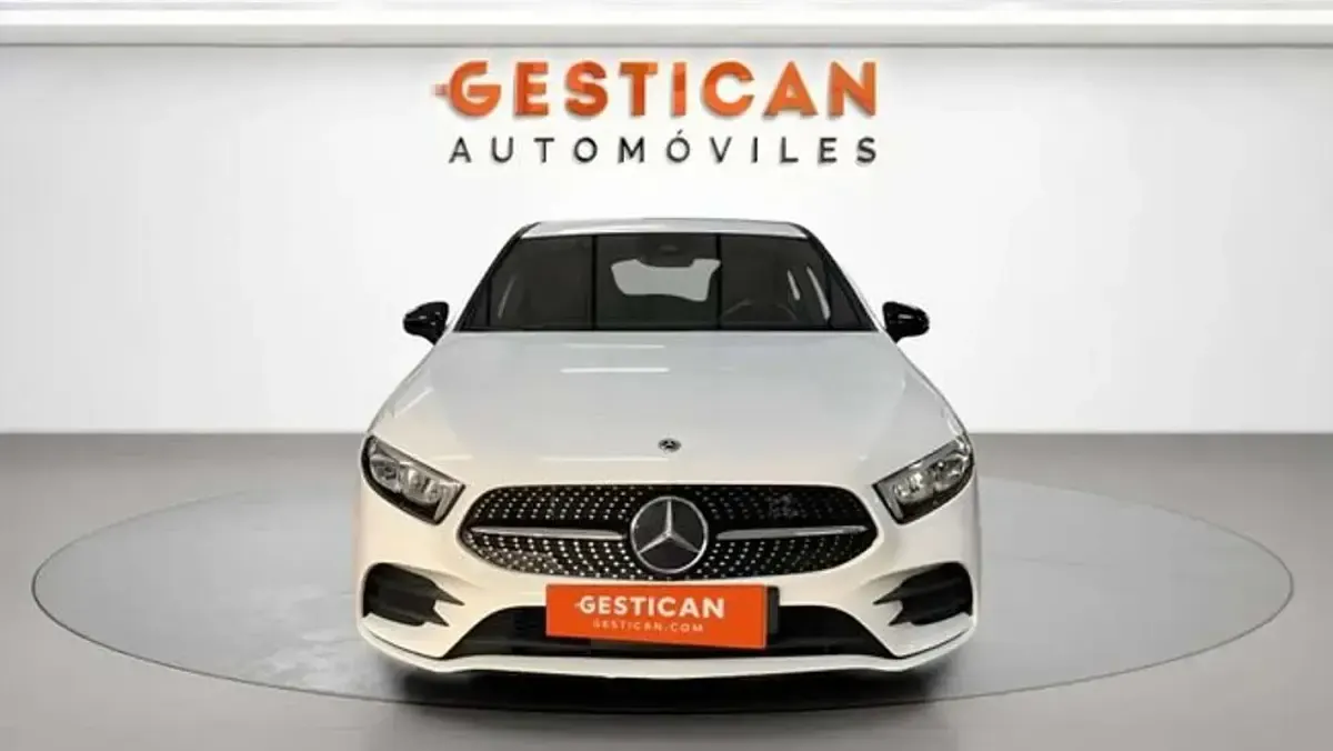 Usado Mercedes A250 218 CV (160 kW) 2021 Blanco Berlina