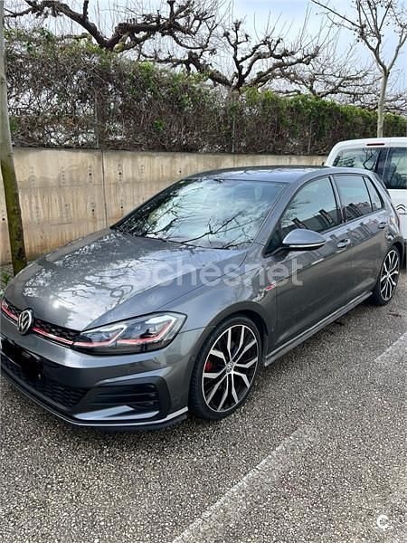 Usado VW Golf VII GTI 230 CV (169 kW) 2018 Gris / plata Berlina