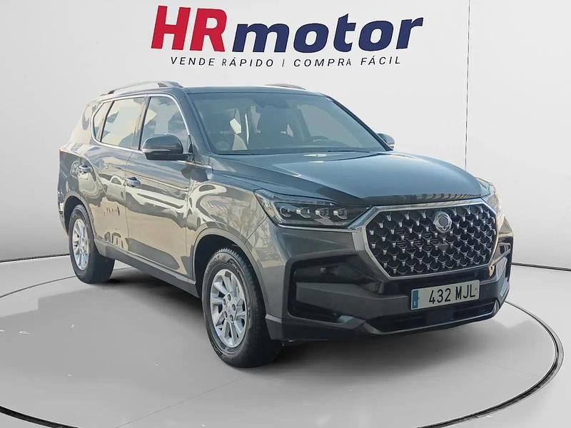 Usado 2023 Ssangyong (KGM) Rexton SUV | 28.490 € - Imagen 1/4