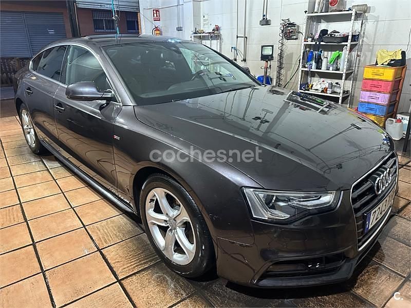 Usado Audi A5 Sportback Advanced 190 CV (139 kW) 2015 Negro Utilitario