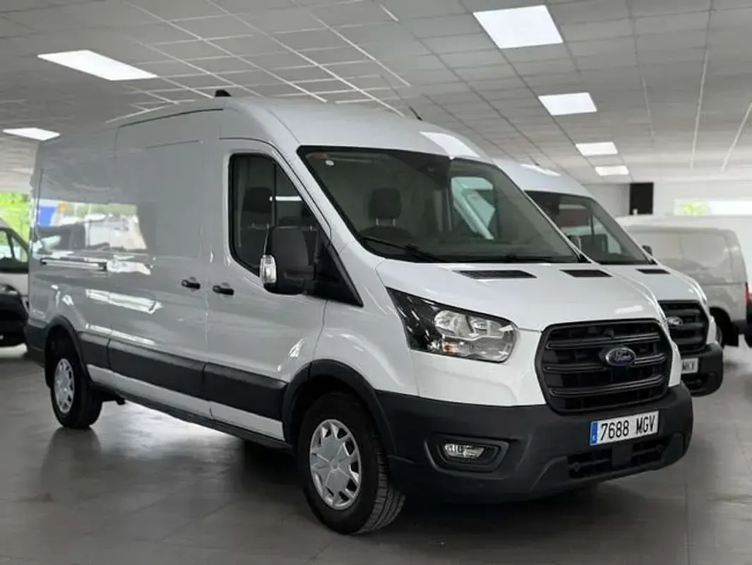 Usado Ford Transit Trend 131 CV (96 kW) 2023 Blanco Van