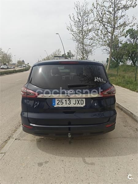 Usado Ford S-MAX Titanium 150 CV (110 kW) 2017 Azul Monovolumen