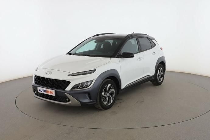 Blanco Usado 2023 Hyundai Kona SUV | 23.099 € (Precio justo) - Imagen 1/3