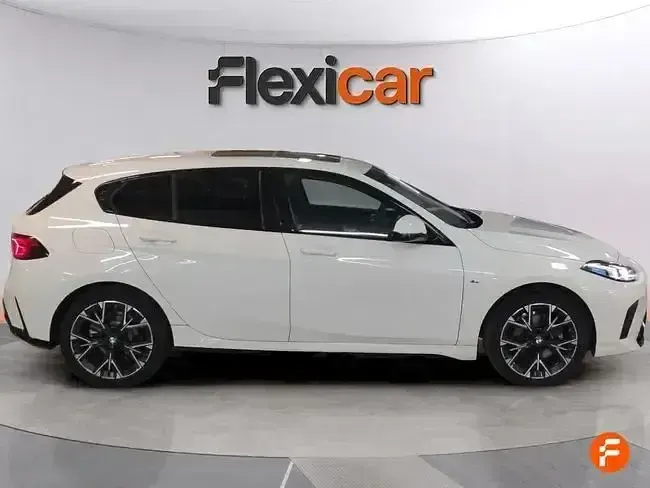 Usado BMW 120 163 CV (119 kW) 2025 Blanco Utilitario