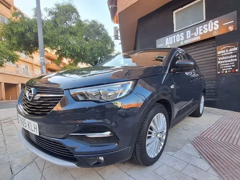 Usado Opel Grandland X Excellence 130 CV (95 kW) 2019 Negro SUV