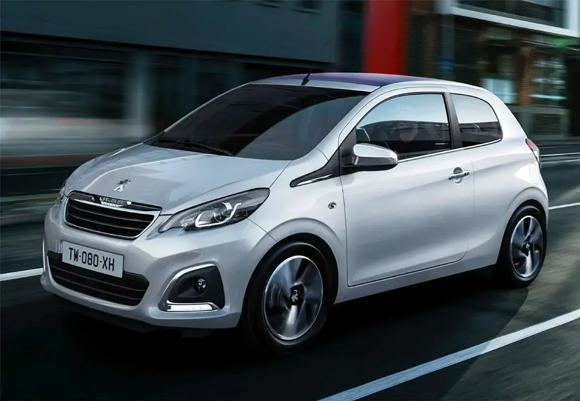 Usado Peugeot 108 Active 82 CV (60 kW) 2016 Blanco Utilitario