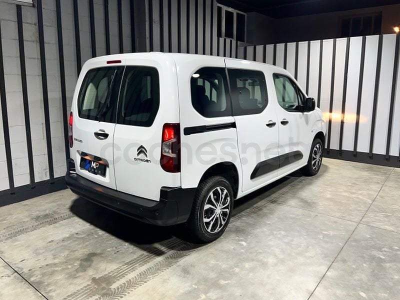 Usado Citroën Berlingo Feel 102 CV (75 kW) 2022 Blanco Monovolumen