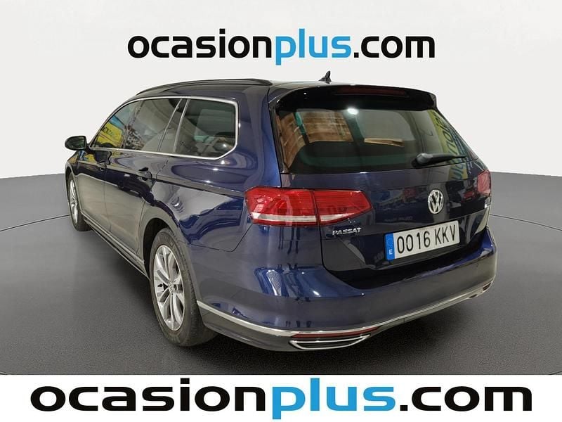 Usado VW Passat Exclusive 150 CV (110 kW) 2018 Azul Familiar