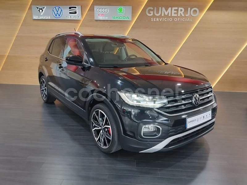 Usado VW T-Cross Sportline 110 CV (80 kW) 2021 Negro SUV