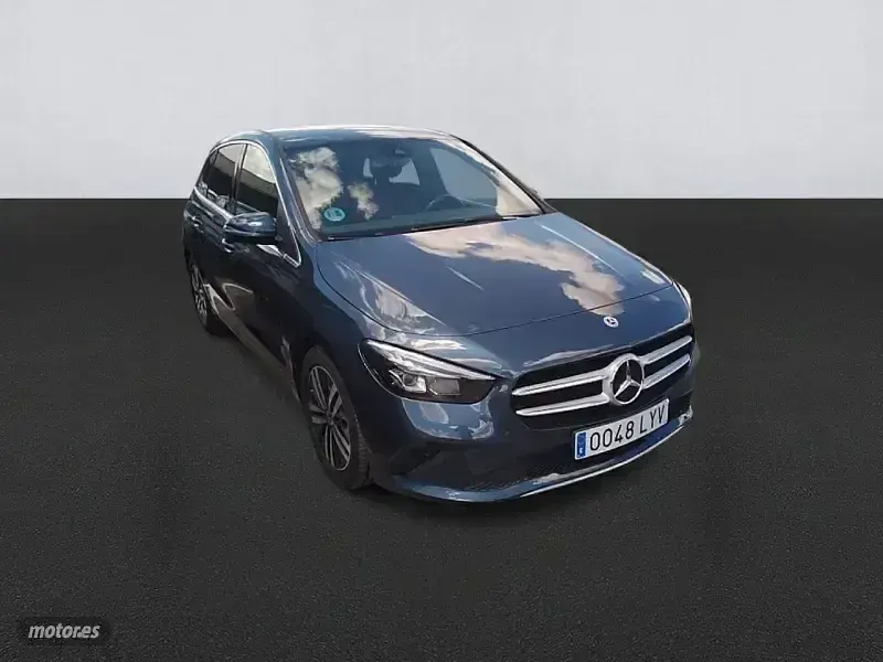 Usado Mercedes B200 150 CV (110 kW) 2022 Azul Utilitario