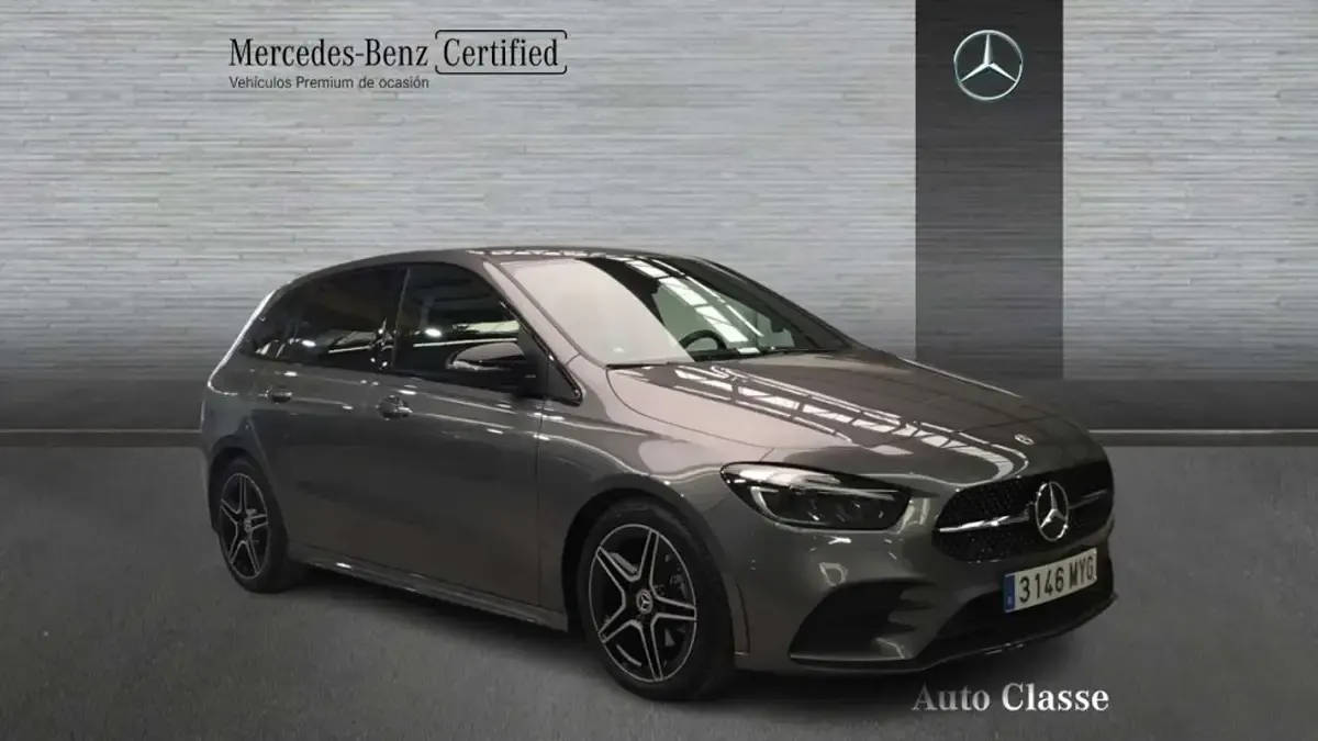 Usado Mercedes B200 150 CV (110 kW) 2025 Gris Utilitario