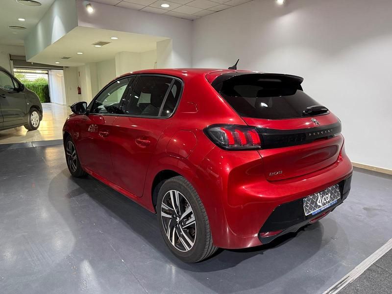 Granate Usado 2023 Peugeot 208 Allure Utilitario | 13.900 € (Precio justo) - Imagen 1/4