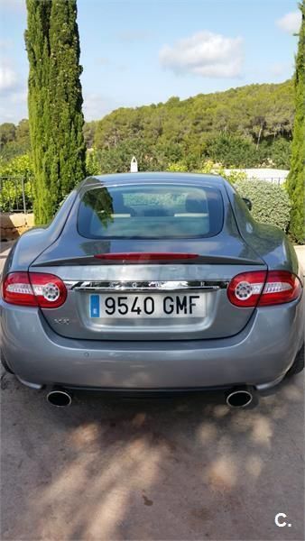 Usado Jaguar XK 385 CV (283 kW) 2009 Gris / plata Coupe