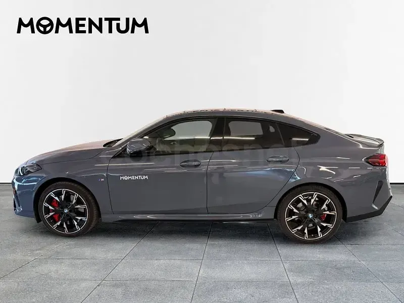 Usado BMW 220 Comfort Edition 163 CV (119 kW) 2026 Gris / plata Coupe
