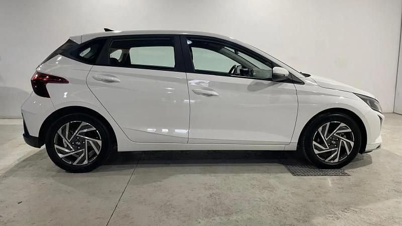 Nuevo Hyundai i20 100 CV (73 kW) 2025 Blanco Utilitario