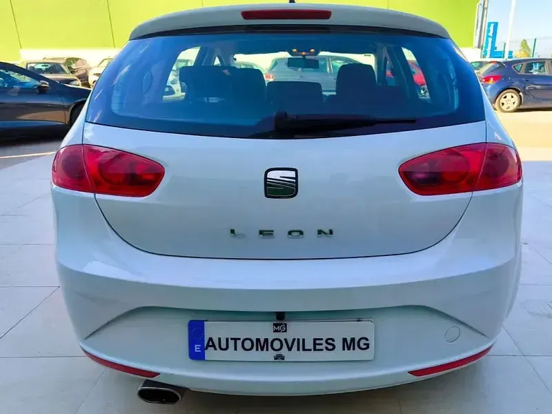 Usado Seat Leon Copa 105 CV (77 kW) 2012 Blanco Berlina