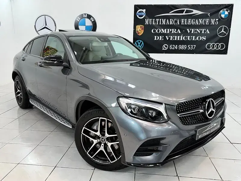 Usado Mercedes GLC250 204 CV (150 kW) 2018 Gris / plata Coupe