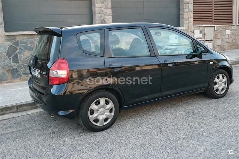 Usado Honda Jazz S 78 CV (57 kW) 2005 Negro Utilitario